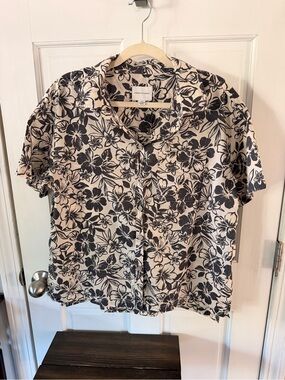American Eagle Hawaiian Shirt Men’s L Hibiscus